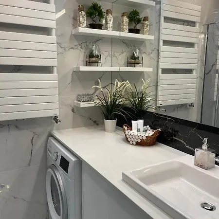 Z Kominkiem W Sercu Wroclawia 弗罗茨瓦夫