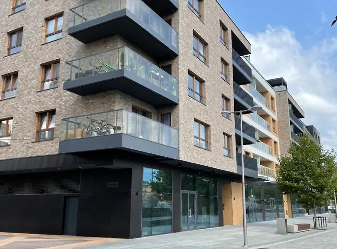 Z Kominkiem W Sercu Wroclawia Apartment *